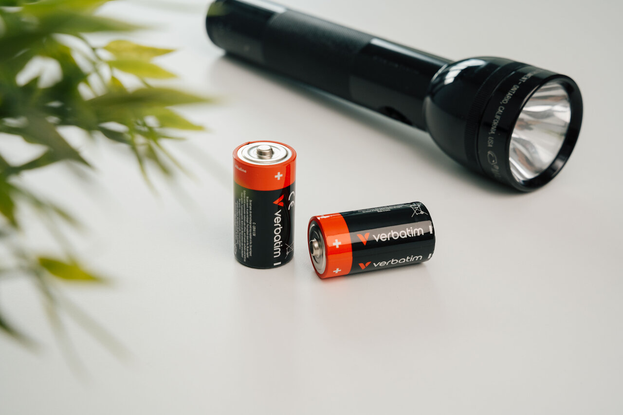 Batteries 49922 Sep 2026 Df 1
