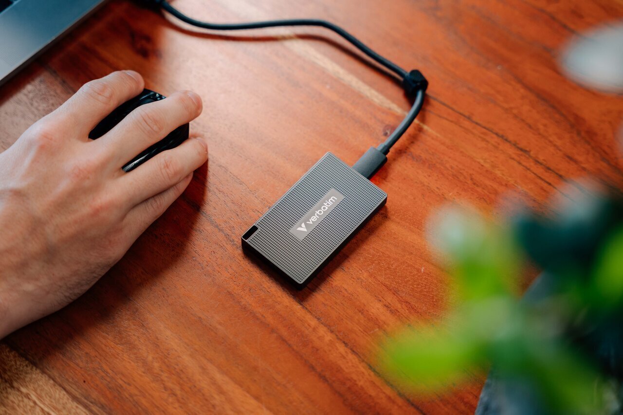 SSD Esterno Portatile 512 GB USB 3.2 Gen 2x2, 2000 MB/s, Unità A Stato Solido Antiurto Con Custodia In Silicone Per PC/Mac