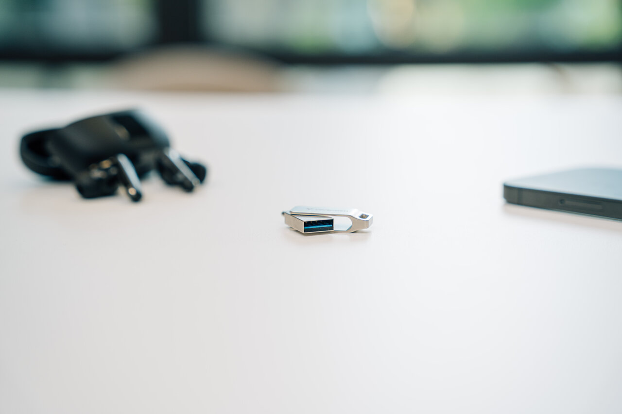 MyDual USB-C & USB-A Flash Drive - 32GB